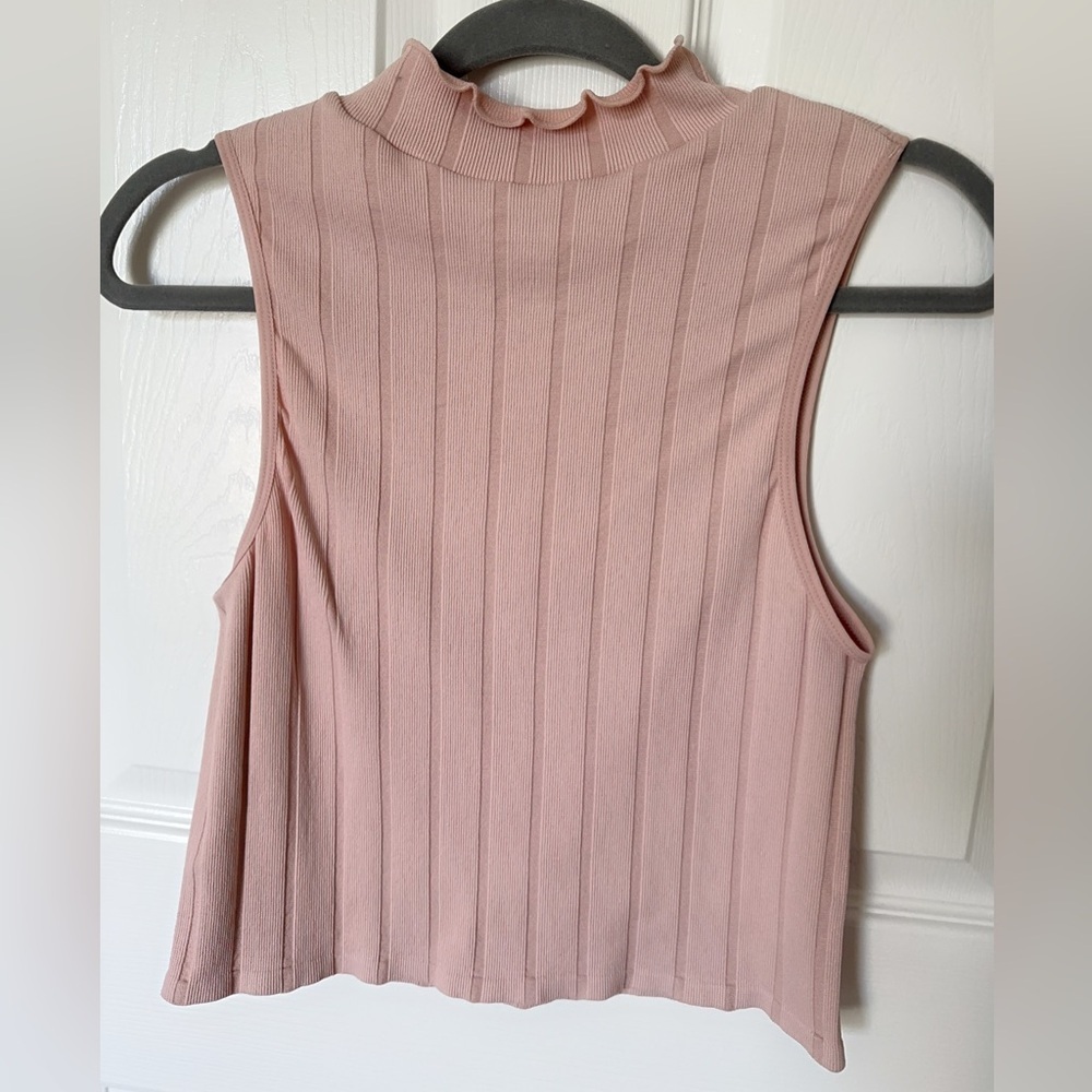 Pink Ribbed Crop Tank Top - Picture 7 of 7